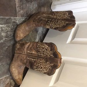 Laredo Cowgirl Boots